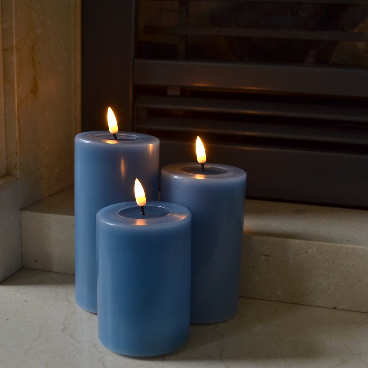 Deluxe Homeart Indoor LED kaars Ice Blue Set van 3 (7,5x10cm, 7,5x12,5cm, 7,5x15cm) Blauw