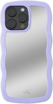 xoxo Wildhearts Wavy mirror case Lilac telefoonhoesje - Geschikt voor iPhone 15 Plus - Golvend spiegelhoesje - Wolken hoesje - Schokbestendig - Cloud case - Silicone case met spiegel - Lila / Paars