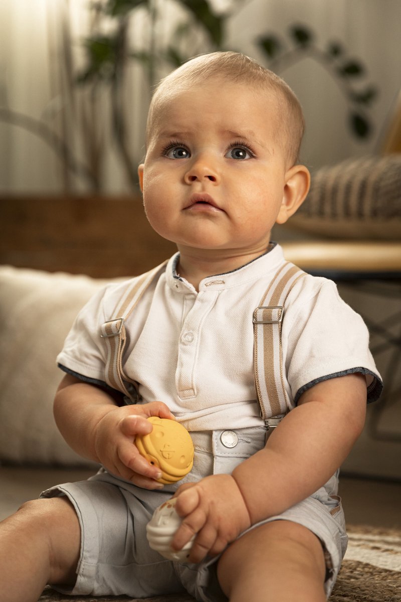 Sophie de giraf Muzikale Speelballen - 5-Senses Collectie - Speelgoedbal - Babyspeelgoed - 100% Natuurlijk rubber - OK-Biobased - Vanaf 3 maanden - Geel/Wit/Groen - 3 Stuks — afbeelding 8