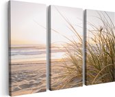 Artaza Canvas Schilderij Strand en Duinen bij Zonsondergang - Zee - Drieluik Schilderijen - 180x120 - Groot - Wanddecoratie Woonkamer