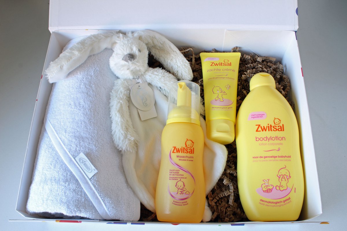 Goedkoopste Giftbox Zwitsal - cadeau baby - kraamcadeau - kraammand - happy horse - zwitsal