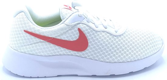 Nike Tanjun- Sneakers/ Sportschoenen Dames- Maat 38.5