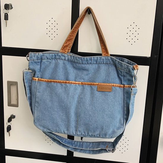 Lichtblauwe PINKO Schoudertas LOVE PUFF MINI
