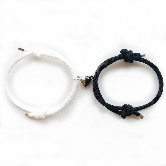 Magnetische Hartjes Armband Set voor Hem en Haar - Zwart / Wit - Romantisch Liefdes Cadeau - Mannen Cadeautjes - Cadeau voor Man
