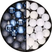 Kleine kunststof kerstversiering 40x stuks set en 3 cm kerstballen in het wit en donkerblauw - Voor kleine kerstbomen