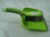 Poubelle verte avec brosse douce, rebord en caoutchouc et bord avec dents pour nettoyer la brosse 35x22cm