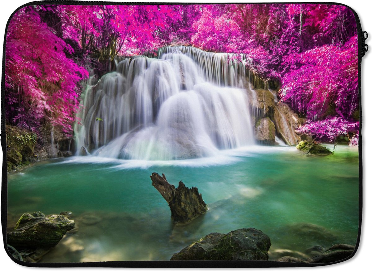 Laptophoes 13 inch - Waterval - Roze - Bomen - Laptop sleeve - Binnenmaat 32x22,5 cm - Zwarte achterkant