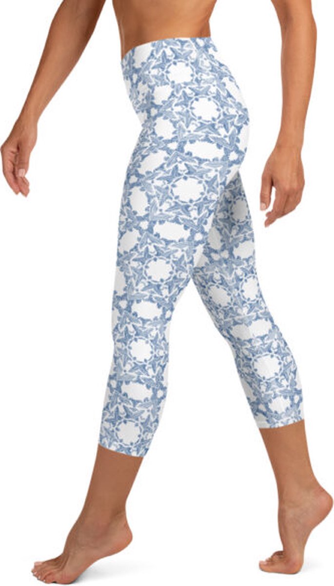 Sportlegging - Capri 3/4 - design Grace in Lace - High Waist - Dry Fit - High Performance - 4way stretch - unieke print - UPF 50+ - Hardloop - Yoga - Fitness - Dans  - Pilates - Training - sportbroek - wit klassiekblauw - maat M