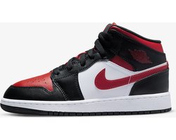 Nike Air Jordan 1 Mid (GS) Alternate Bred Toe - Black/Fire Red-White -  554725-079 -... | bol.com