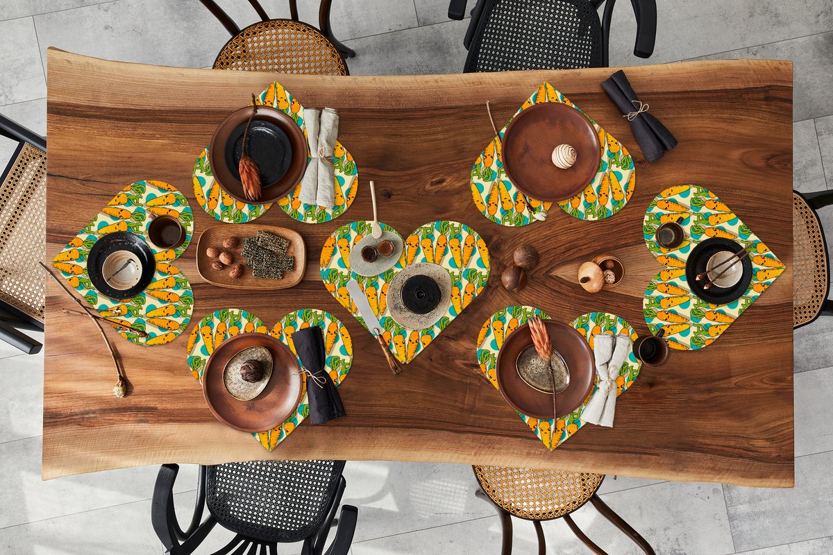 Onderleggers - Placemats - Placemats hartje - Patroon - Eten - Wortel - 8 stuks