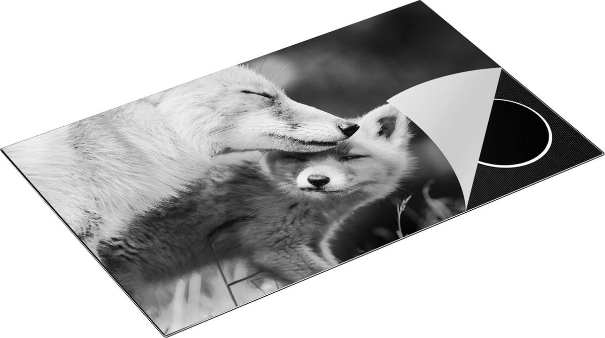 Chefcare Inductie Beschermer Moeder Vos met haar Welp - Zwart Wit - 85x50 cm - Afdekplaat Inductie - Kookplaat Beschermer - Inductie Mat