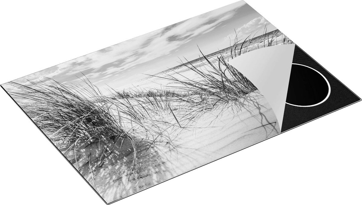 Chefcare Inductie Beschermer Strand en Zee vanuit de Duinen - Zwart Wit - 75x55 cm - Afdekplaat Inductie - Kookplaat Beschermer - Inductie Mat