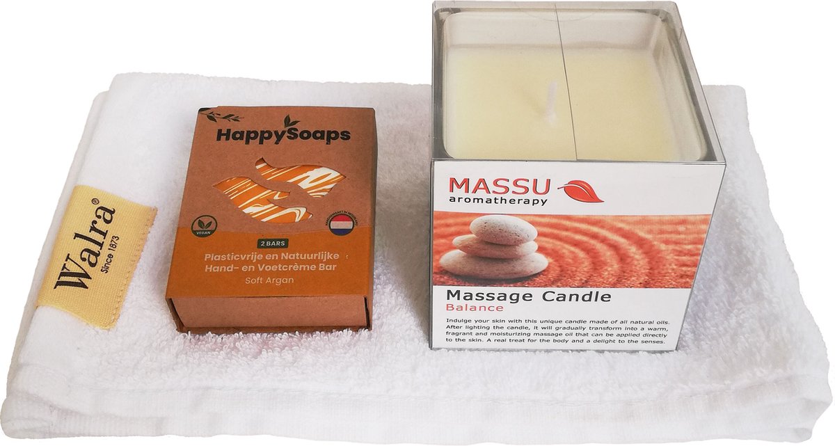 Happy Soaps Hand-en voetencreme met MASSU Massagekaars en WALRA gastendoekje - Geschenkset - Valentijn Cadeau