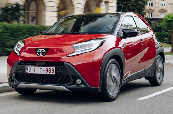 Tapis de voiture en caoutchouc Tapis de voiture Toyota Aygo - Année de construction : 06/2018 - 2022 - Ajustement d'origine - 4 pièces