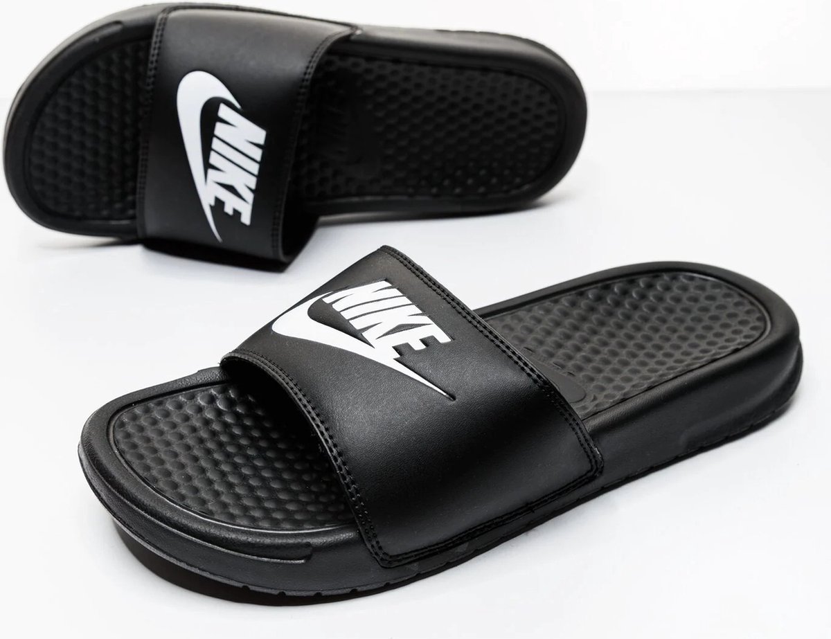 Nike Slippers online kopen? Vergelijk 