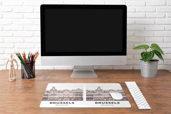 Bureau onderlegger 60x30 cm - Muismat Brussel - België - Huizen - Bureaulegger xl - Desk mat beschermer - Computer muismatten