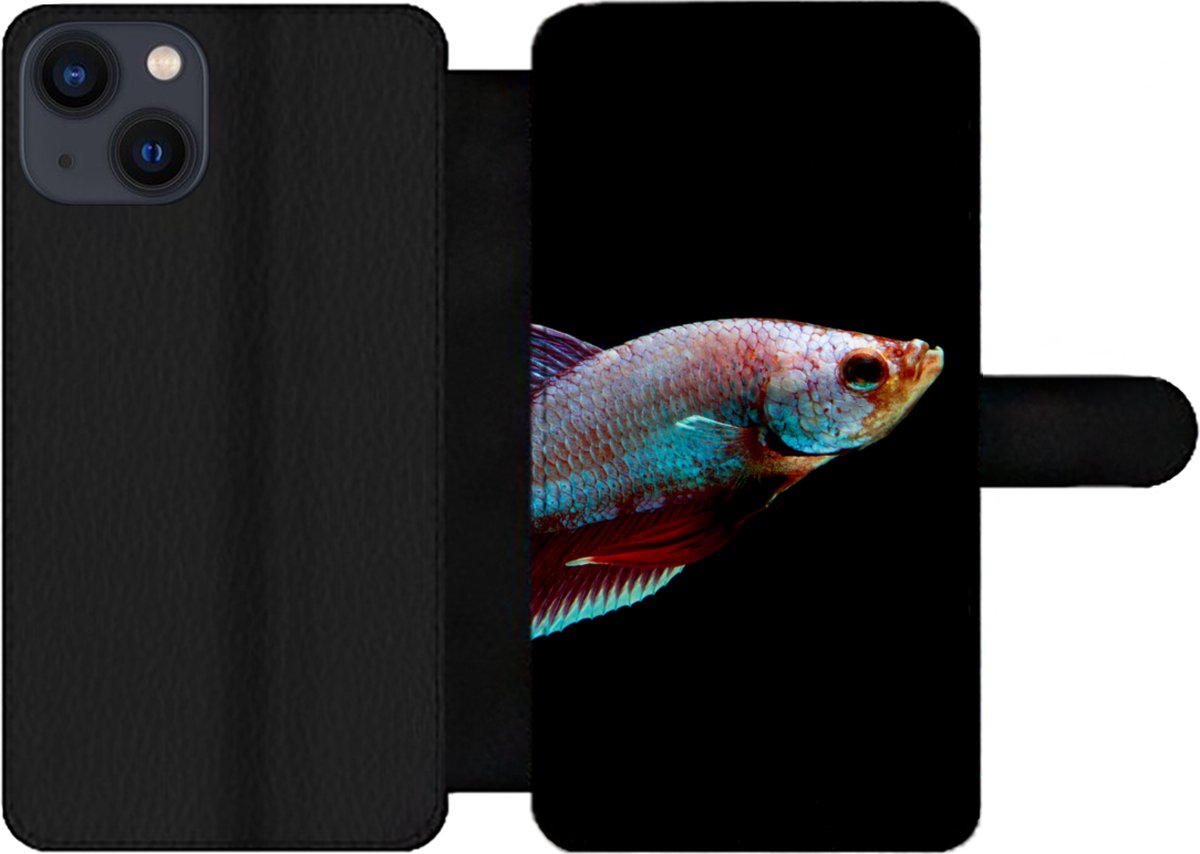 Telefoonhoesje Geschikt voor iPhone 13 telefoonhoesje - Vis - Dieren - Licht - Met vakjes - Wallet case met magneetsluiting