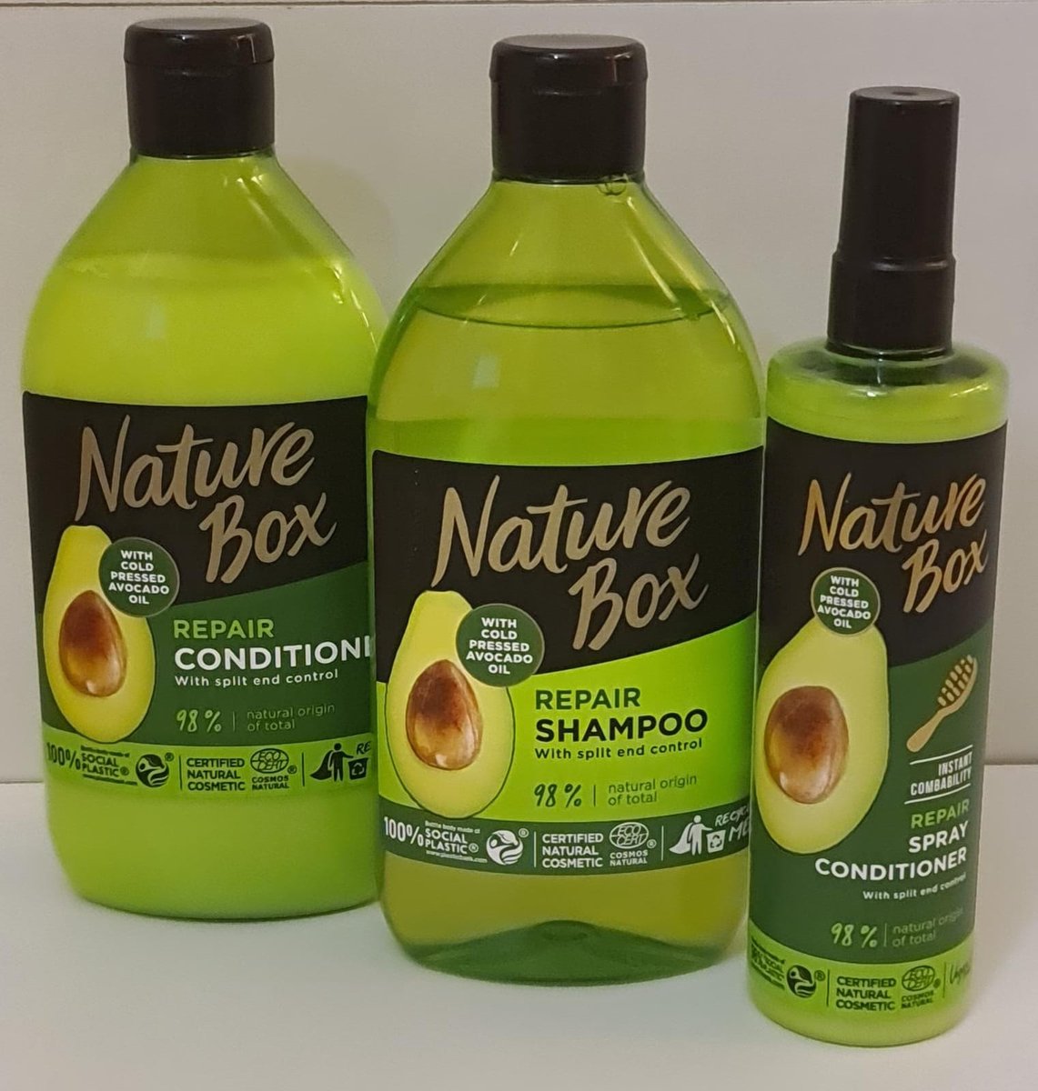 HairCompletepakket 3st!- Repair -shampoo/conditioner/spray-avocado-vegan-naturebox-Vegan