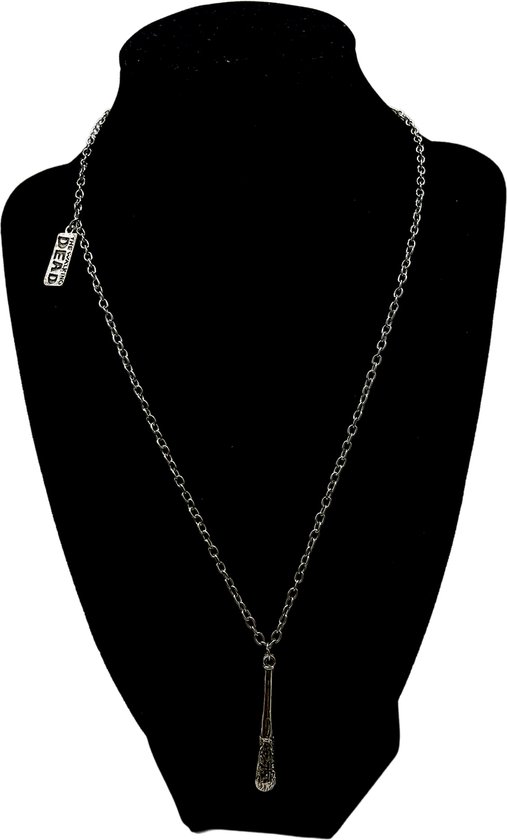 The Walking Dead, Negan, Lucille, Ketting, Hanger, Saviors, Honkbalknuppel, Prikkeldraad, zombie-apocalyps