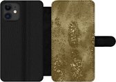 Bookcase Geschikt voor iPhone 11 telefoonhoesje - Goud - Glitter - Structuur - Met vakjes - Wallet case met magneetsluiting