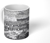 Mok - tekening van het Colosseum in zwart-wit - 350 ML - Beker - Uitdeelcadeautjes