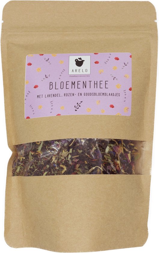 Bruine papieren zak met transparant venster, met daarop een paars label met "ARELO BLOEMENHEE MET LAVENDEL, ROZEN- EN GOUDSBLOEMBLAADJES".