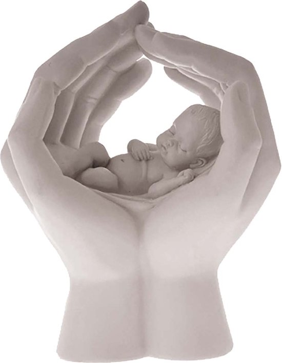 Baby in twee handen wit groot beeld cadeau voor babyshower, geboorte of voor nieuwe ouders