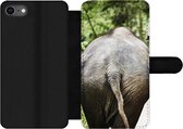 Bookcase Geschikt voor iPhone 7 telefoonhoesje - Olifant - Dieren - Grijs - Natuur - Met vakjes - Wallet case met magneetsluiting