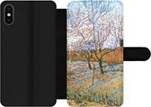 Bookcase Geschikt voor iPhone XS Max telefoonhoesje - Bloeiende perzikboom - Vincent van Gogh - Met vakjes - Wallet case met magneetsluiting