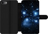 Bookcase Geschikt voor iPhone 7 telefoonhoesje - Universum - Planeten - Sterren - Jongens - Meisjes - Kinderen - Met vakjes - Wallet case met magneetsluiting