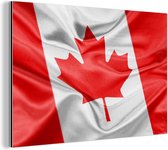 Wanddecoratie Metaal - Aluminium Schilderij Industrieel - Close-up van de vlag van Canada - 90x60 cm - Dibond - Foto op aluminium - Industriële muurdecoratie - Voor de woonkamer/slaapkamer