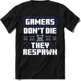 Gamers don't die pixel T-shirt | Donker Blauw | Gaming kleding | Grappig game verjaardag cadeau shirt Heren – Dames – Unisex | - Zwart - 3XL