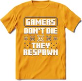 Gamers don't die pixel T-shirt | Donker Blauw | Gaming kleding | Grappig game verjaardag cadeau shirt Heren – Dames – Unisex | - Geel - S