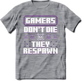 Gamers don't die pixel T-shirt | Paars | Gaming kleding | Grappig game verjaardag cadeau shirt Heren – Dames – Unisex | - Donker Grijs - Gemaleerd - XXL