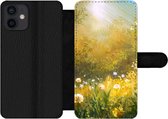 Bookcase Geschikt voor iPhone 12 Mini telefoonhoesje - Bloemen - Zomer - Aquarel - Met vakjes - Wallet case met magneetsluiting