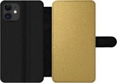 Bookcase Geschikt voor iPhone 11 telefoonhoesje - Goud - Metaal - Luxe - Design - Met vakjes - Wallet case met magneetsluiting