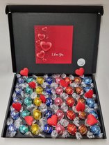 Chocolade Ballen Proeverij Pakket Groot | 40 stuks Lindt chocolade met Mystery Card 'I Love You' met persoonlijke (video)boodschap | Chocoladepakket | Feestdagen box | Chocolade cadeau | Valentijnsdag | Verjaardag | Moederdag | Vaderdag
