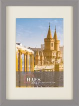 HAES DECO - Fotolijst Berlin grijs met passepartout voor foto formaat 9x13 en 13x18 - SP12318