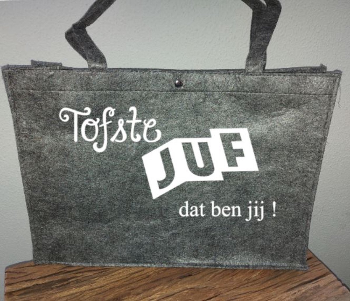 Tas met tekst Tofste Juf