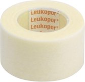 Leukopor - Hechtpleister - Pleister - Rol - Pleister Tape - Non Woven - 9,2 mtr x 2,5 cm