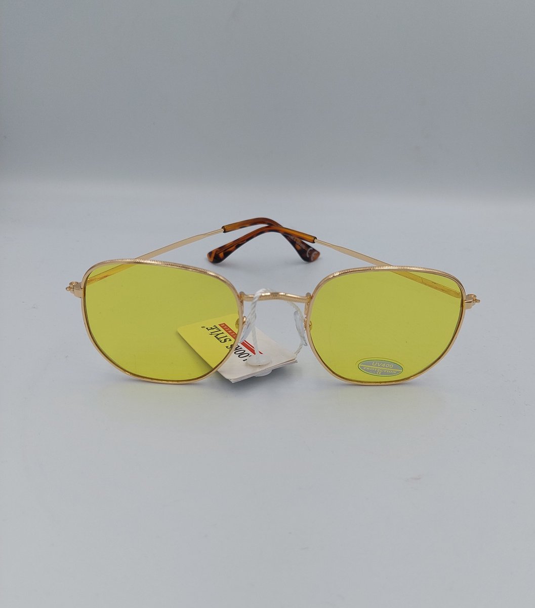 Zonnebril - Hippie Bril - Vintage - Gele Glazen - Sunglasses - Retro - Festival - Feestjes - Themafeest - Unisex - Zondersterkte - UV400 - One size - Incl Bril Hoesje