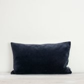 ALSO Home Misi Indigo Velvet Cushion - Sierkussen - Kussen - 30x50cm - Verenvulling - Kussentje