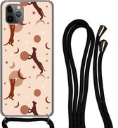 Hoesje met koord Geschikt voor iPhone 11 Pro - Patronen - Kat - Maan - Pastel - Meisjes - Kinderen - Kids - Siliconen - Crossbody - Backcover met Koord - Telefoonhoesje met koord - Hoesje met touw