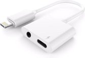 iPhone lightning en 3,5mm jack AUX splitter - lightning adapter - audio en opladen - iPhone Lightning splitter adapter 2in1 Audio + Opladen - Lightning Male/Female + Aux Splitter - Wit