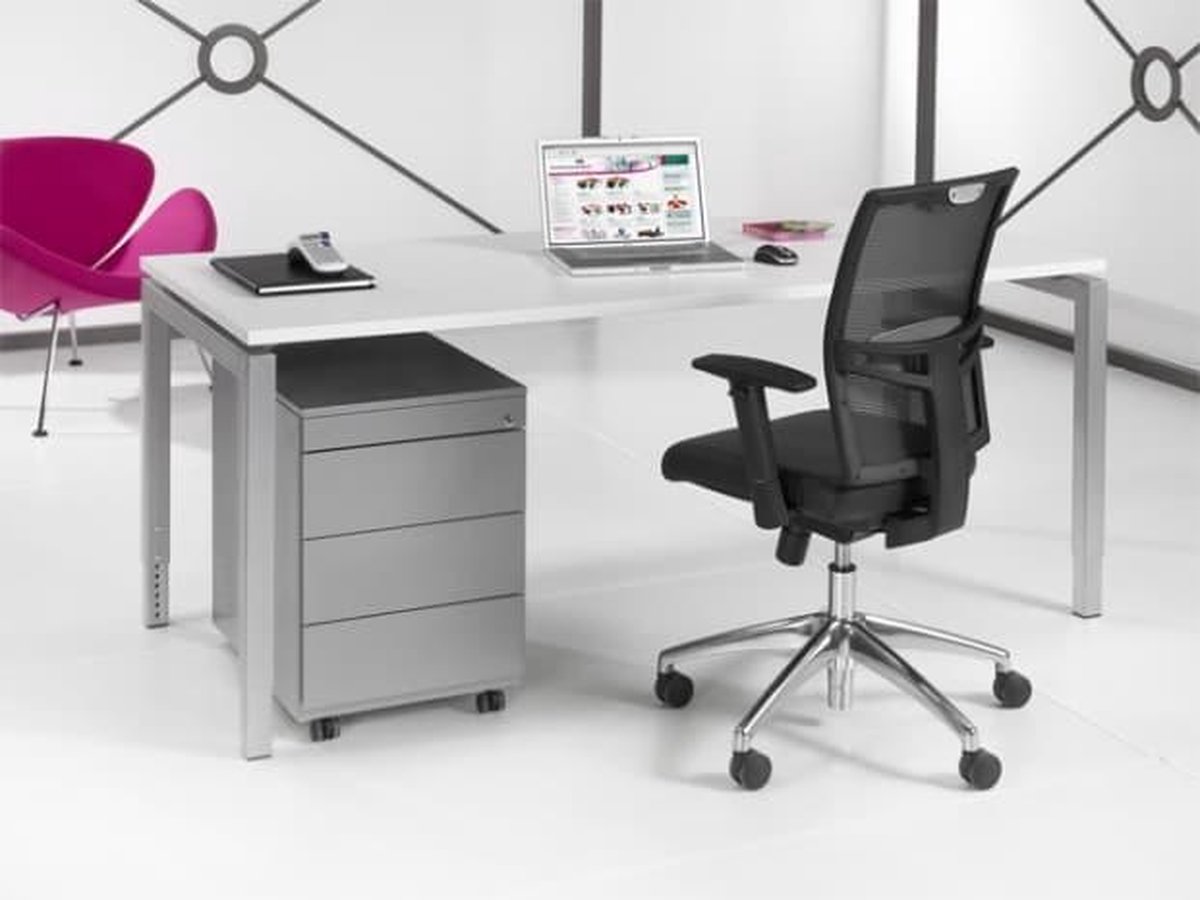 4 poots bureau Kubus breed 200CM diep 100CM bladkleur Ahorn framekleur Zwart (RAL9005)