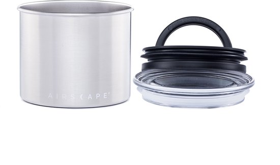 Geborsteld stalen Airscape pot met een glazen deksel en een zwart handvat, los van elkaar.