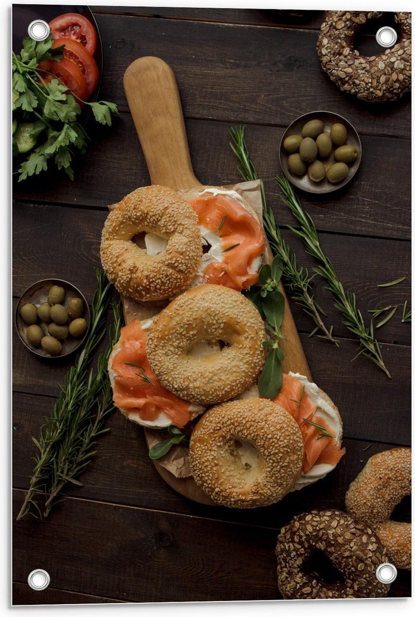 Tuinposter – Bagels and Beans Plankje - 40x60cm Foto op Tuinposter (wanddecoratie voor buiten en binnen)