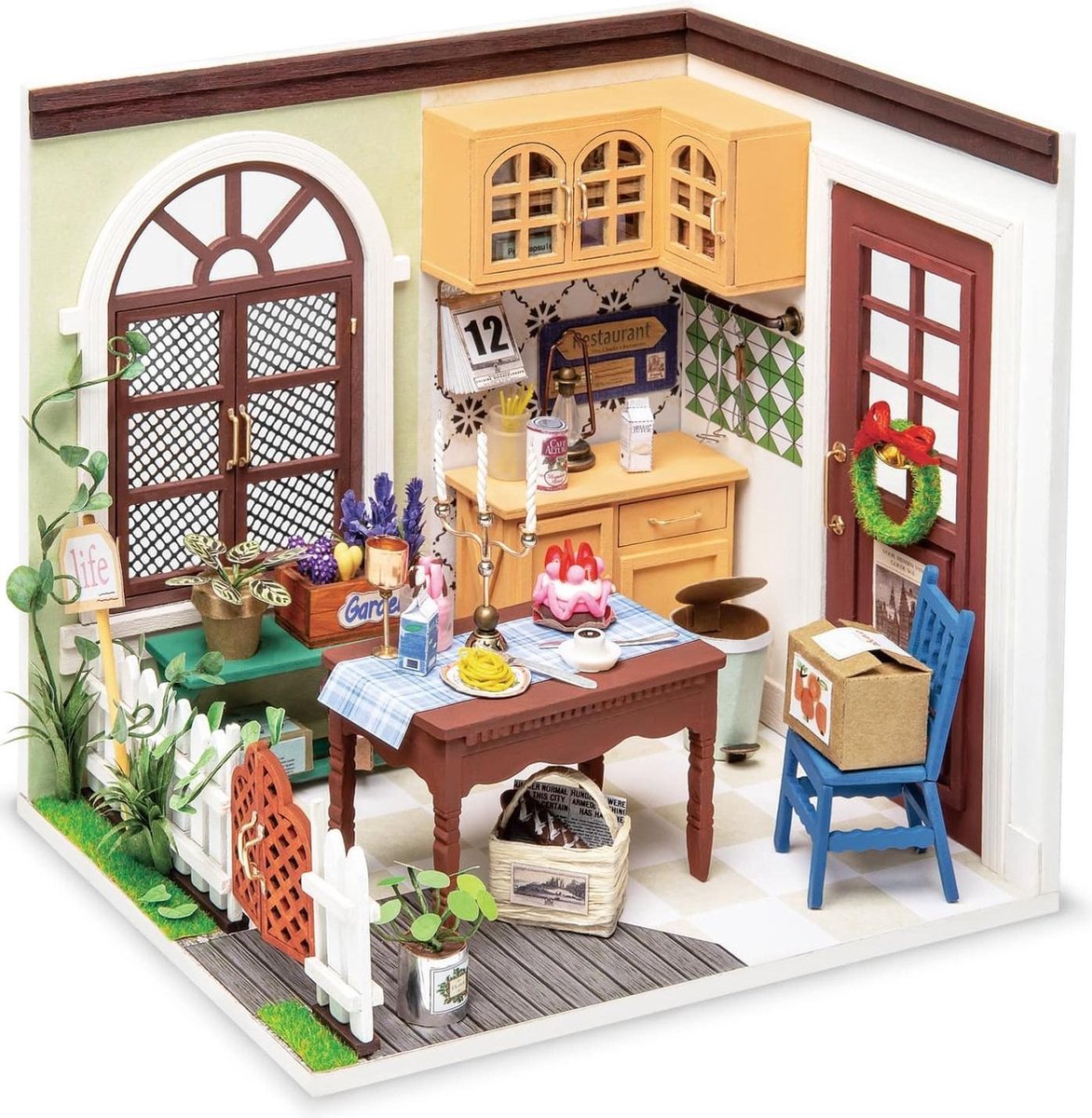 Robotime Mevrouw Charlie's Eetkamer DGM09 - Houten modelbouw - Poppenhuis - DIY