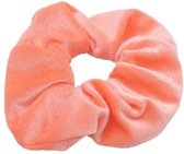 Scrunchie Velvet Neon Salmon Pink - haarwokkel - Haarelastiek - Haaraccessoire (1 stuk)