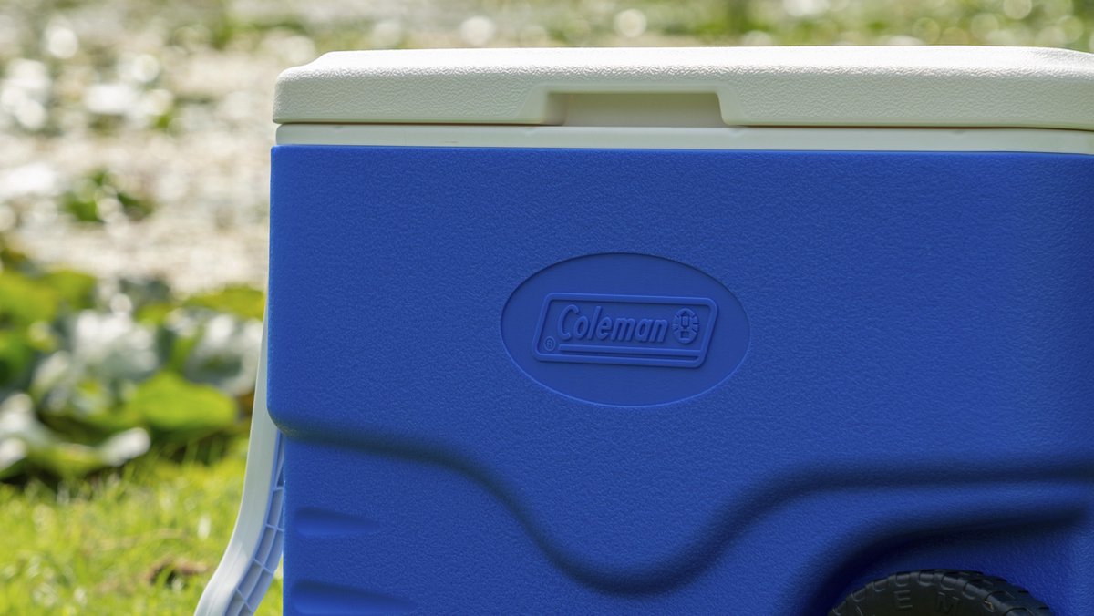 Coleman 40QT Performance Koelbox - Wielen - 37,5 Liter - Blauw